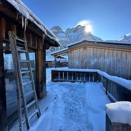 Out Of The Box Nyaraló