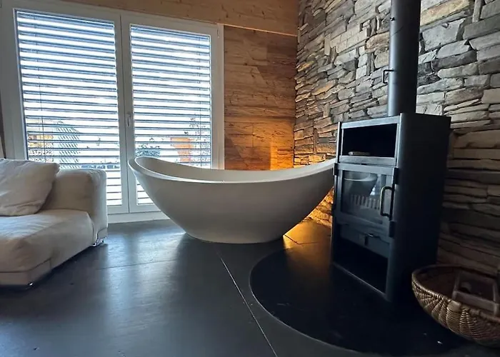 Casa vacanze Out Of The Box - Two Creative Tiny By Heiti Gstaad *